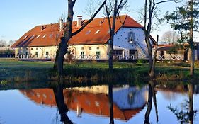 Kurna Mois